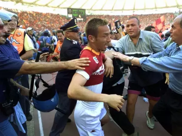 中田英寿の「衝撃」は誰も超えられない 欧州４大リーグのクラブで頂点に立った日本人選手たち