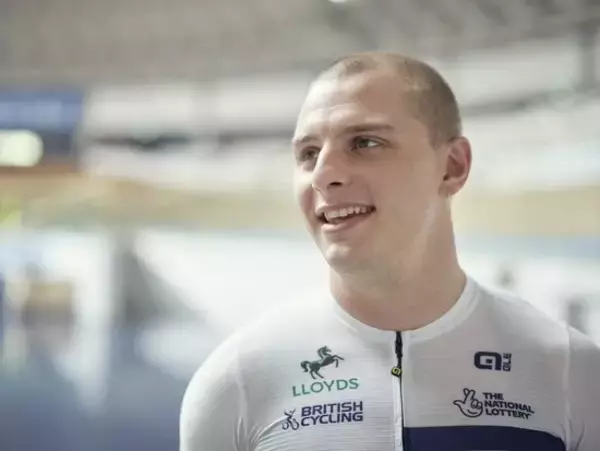「体操年代別優勝→自転車転向→国籍変更→世界最速記録樹立　イギリスの怪物が日本の競輪参戦に与える衝撃」の画像