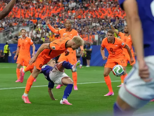 サッカー日本代表を語るオランダの選手たち 指揮官クーマン、ファン・ダイク、デ・ヨング、ガクポらを直撃