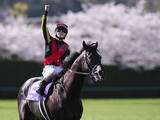 「【競馬予想】天皇賞・春、クロワデュノールは本当に鉄板なのか　「大阪杯は太め残りで差しきった」」の画像1