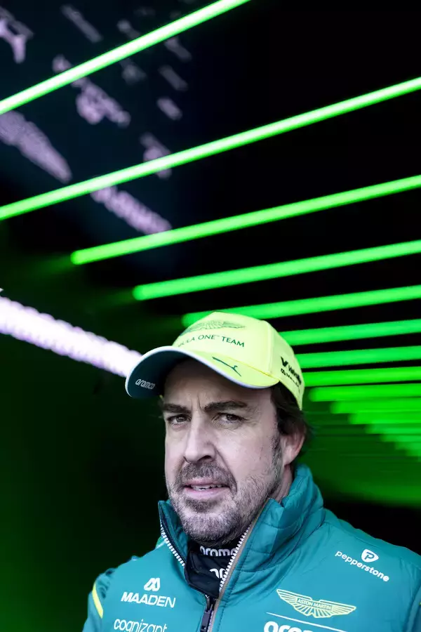 「【F1】アストンマーティン・ホンダ「異常振動問題」対策の舞台裏とは？ チーフエンジニア折原伸太郎に熱田護が迫る」の画像