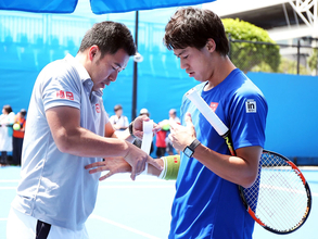 錦織圭を襲った手首のケガ　全盛期を支えたトレーナーは「いつかこのような事態が起きるのでは」と危惧していた