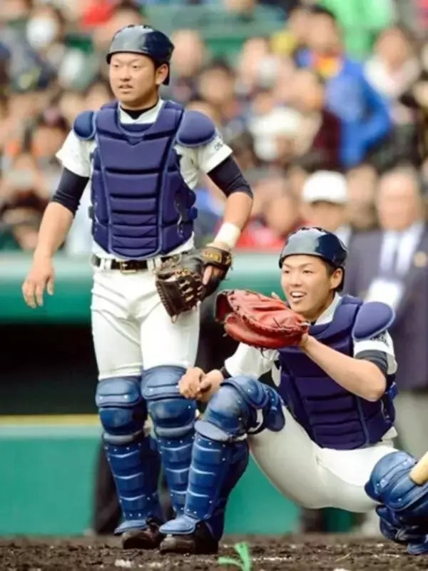 大阪桐蔭の「裏キャプテン」として森友哉を支えた久米健夫が再会を果たし、専属トレーナーになるまで