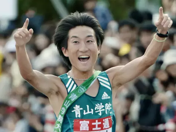 「【箱根駅伝 名ランナー列伝】出岐雄大（青山学院大学）常勝軍団"アオガク"の夜明け前に礎を築いた絶対エース 箱根2区区間賞に出雲駅伝は初栄冠のゴールへ」の画像