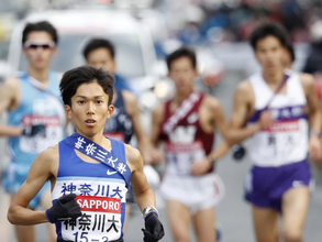 【マラソン】鈴木健吾が語る箱根駅伝の記憶「２区は神大の地元。どこの大学よりも応援がすごい。沿道がプラウドブルーに染まるんです」