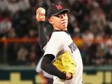 「【高校野球】最速150キロ左腕だけじゃない！ 山本昌が甲子園で驚いた"2年生の怪物候補"...横浜・小林鉄三郎ら4投手に「高い将来性」」の画像1