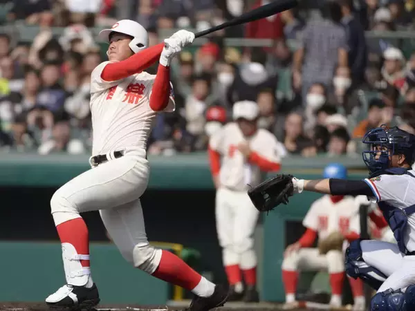 「岡本和真が秘めていた究極の打者像。高校では本塁打への執着を捨てていた」の画像