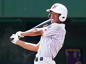 【高校野球】「こんな２年生がいたのか！」 190センチ大型野手、192センチ左腕...地方大会で見つけた"来年の主役候補"