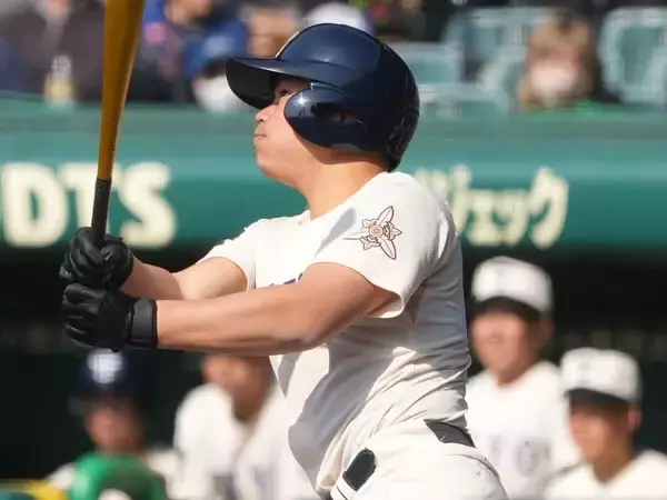 「【高校野球】「ベンチ外からDHで甲子園先発へ」守れなくても打てばいい 新制度が救った2人の逆転ストーリー」の画像