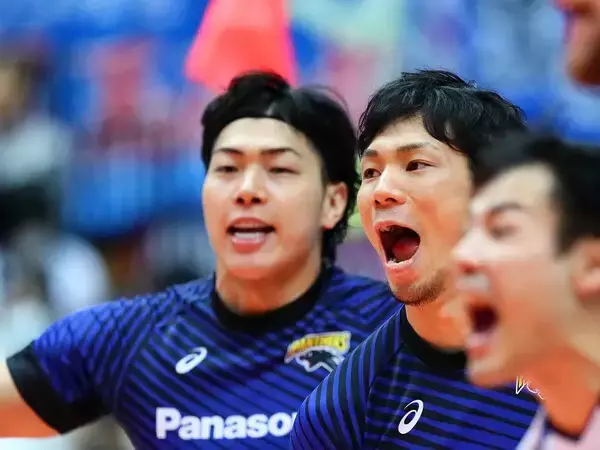 【男子バレー】清水邦広が39歳でコートに立ち続ける理由　「怨敵」で「盟友」の福澤達哉と歩んだバレー人生を振り返る