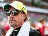 「【F1】アロンソは喜びを抑えて小さくガッツポーズ　アストンマーティン・ホンダが「レース」に戻ってきた」の画像1