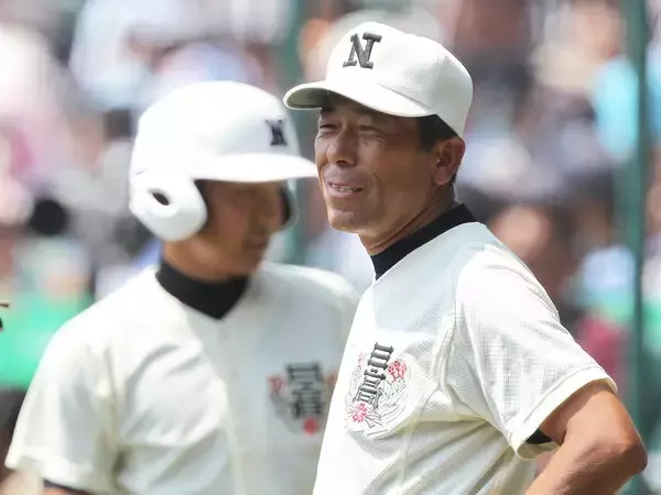 「【高校野球】０対７からの大逆転、宿敵・帝京撃破、そして涙の初甲子園...小倉全由と「下町の暴れん坊」が起こした夏の奇跡」の画像