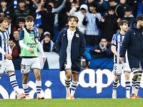 久保建英、レアル・ソシエダ加入以来の正念場 移籍どころではない現地で燻る「批判」の正体