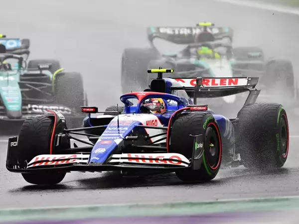 【F1】角田裕毅が表彰台のチャンスを逃した日　雨のコンディションで「水を得た魚」のように快走した