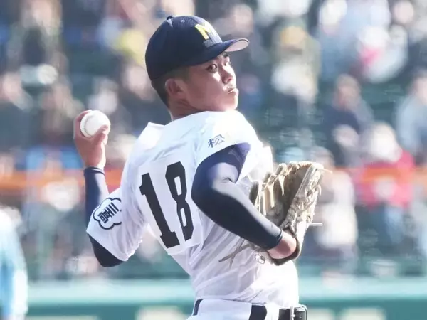「【高校野球】速さだけが正義じゃない！ 130キロ台の速球で打者を翻弄したふたりの左腕が突きつけた"投手評価の本質"」の画像