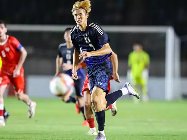 欧州で揉まれる若き日本人フットボーラーたち ブンデスリーガに引き抜かれた出世頭は攻撃陣にも