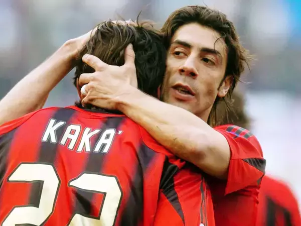 「【欧州サッカー】ルイ・コスタは立ち居振る舞い「すべて」が美しかった　ミラニスタが愛したポルトガルの巨匠」の画像