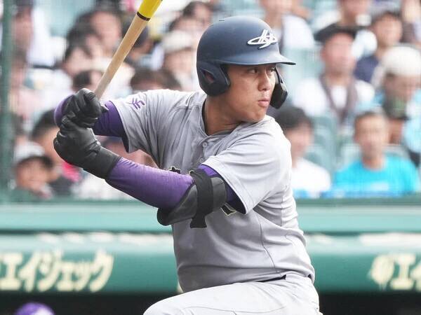 【夏の甲子園2026】木製バットで高校通算47発、父は元プロのサラブレッド、身体能力抜群の遊撃手... スカウト熱視線の打者10人