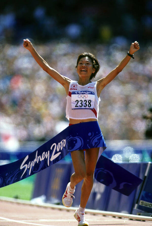 高橋尚子 シドニー金の舞台裏 小出監督の戦略と父に投げたサングラス 19年10月2日 エキサイトニュース 高橋尚子 シドニー金の舞台裏 小出監督の戦略と父に投げたサングラス 19年10月2日 エキサイトニュース