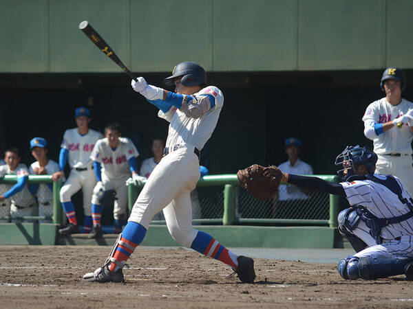 早くも気になる来年のドラフト 花咲徳栄 井上朋也の打球は音が違う 19年10月19日 エキサイトニュース