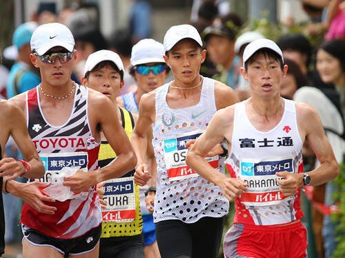 五輪代表最後の１枠争い 東京マラソンのレース展開を予想する 2020年