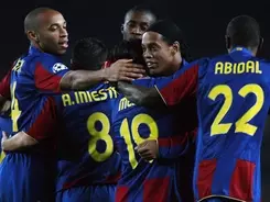 ロナウジーニョの面白いエピソード 1試合23得点 イニエスタへ驚きの電話 年3月22日 エキサイトニュース