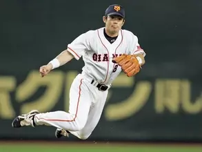 村田修一の移籍難には理由がある 三塁手豊作の時代 一塁やdhなら プロ野球 Number Web ナンバー