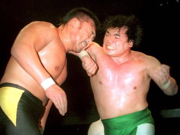 ジャンボ鶴田 三沢光晴ら伝説のレスラーたちの激闘 それらを裁いたレフェリーが3つの名勝負を厳選 21年9月18日 エキサイトニュース ジャンボ鶴田 三沢光晴ら伝説のレスラーたちの激闘 それらを裁いたレフェリーが3つの名勝負を厳選 21年9月18日 エキサイトニュース