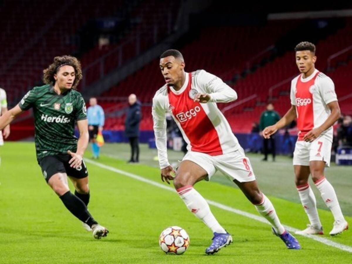 Clグループステージ全勝のアヤックス 各ポジションのプレーを継承する伝統のスタイルは健在 21年12月19日 エキサイトニュース