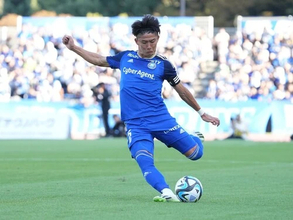 太田宏介が選ぶＪリーグ歴代レフティトップ10「あのテクニックはお化け」「人生を変えてくれた」左利き選手たち