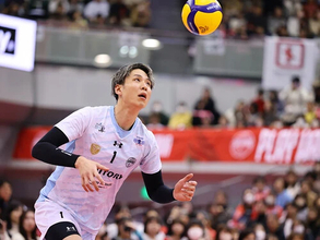 【男子バレー】小野寺太志のオールラウンダーぶりが完成形に 首位サントリーの連勝に貢献