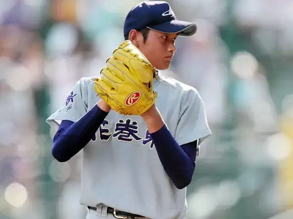 花巻東のブルペンで見た怪物の片鱗 大谷翔平、高校３年秋に受けた衝撃の154キロと捕球できなかったスイーパー
