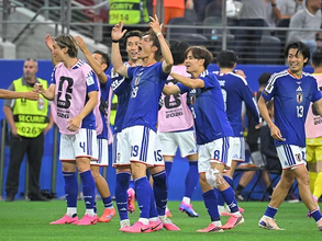 サッカー日本代表は終盤の４バックへの変更が奏功 前半からオランダと撃ち合う姿が見たかった