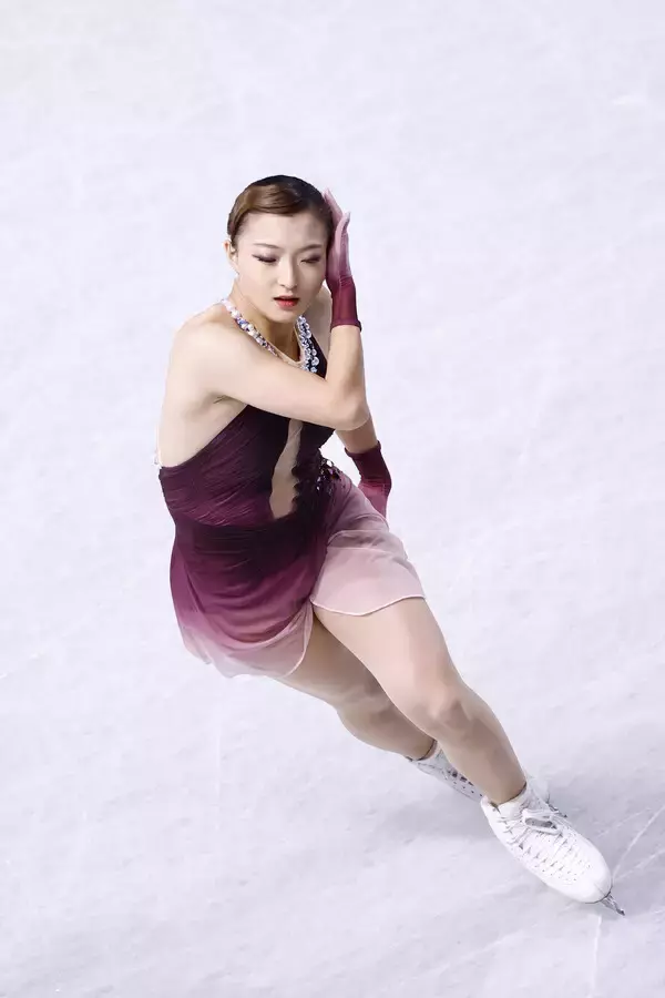 坂本花織は大号泣で「体内の水分が枯れそう」 GPファイナルで直面した、緊張をコントロールする難しさ