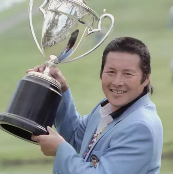 【追悼】多くのプロや弟子たちが追慕した「人間・ジャンボ尾崎」の優しい視線　まずは普通の人々の側に立つ