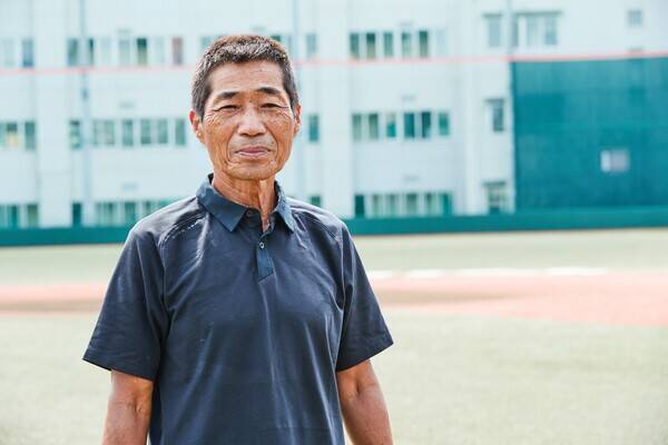 石橋貴明が「鬼監督」をもネタにしたヤンチャな帝京高野球部時代。前田三夫は「面白いから文句は言えなかった」