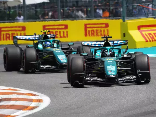 【F1】アストンマーティン・ホンダのドライバーに笑顔なし　２台完走してもライバルと１周１秒の差