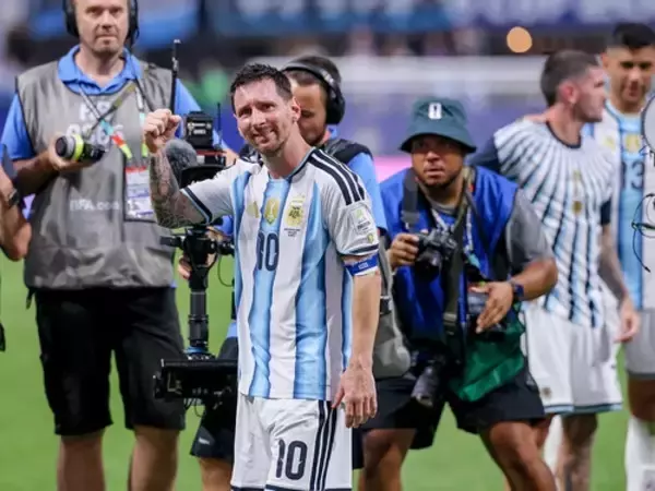 メッシ代表引退試合の相手はなぜベナンなのか 美しいお別れの裏にある生々しいマネーの現実