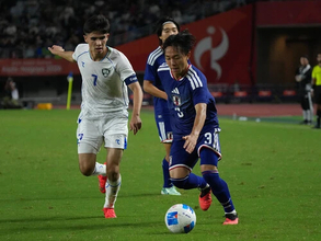 サッカー日本代表、４バックへ急旋回 「肝」となる左右サイドバックの最有力候補は誰だ？