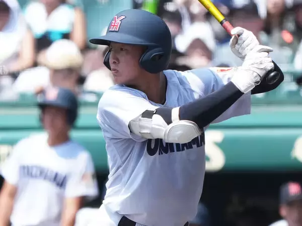 「【高校野球】選抜で注目すべき野手10人 二刀流候補の怪童から木製バットのツイン砲、サイクル男まで」の画像