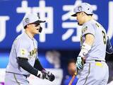 「【プロ野球】佐藤輝明か、森下翔太か？  阪神の生え抜き30発コンビが繰り広げる本塁打王争い 名打撃コーチが占う"キング"の行方」の画像1