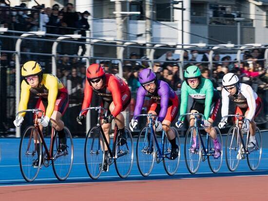 「ヒジの状態は10％」でも脇本雄太がＧⅠ全日本選抜競輪を連覇　決め手は２日前のレースと寺崎浩平の覚悟