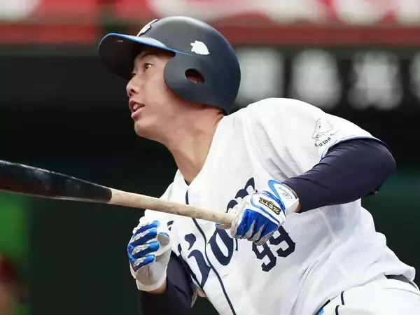 【プロ野球】"鬼軍曹"鳥越裕介ヘッドコーチが期待する、西武再建のカギを握る「次代のリーダー候補」たち