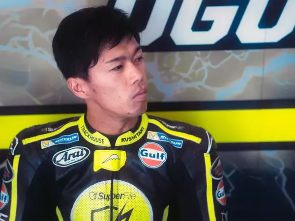 「小椋藍がMotoGP前半戦を終えてランキング２位　過去20年の日本人ライダーにはなかった「世界王者」にふさわしいメンタルの持ち主」の画像