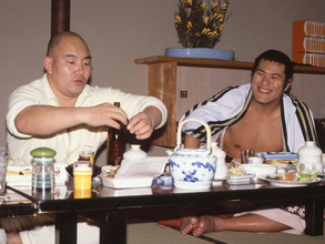 【プロレス】藤原喜明が見た、アントニオ猪木と山本小鉄の素顔　誰からも愛された「前座の力道山」との思い出