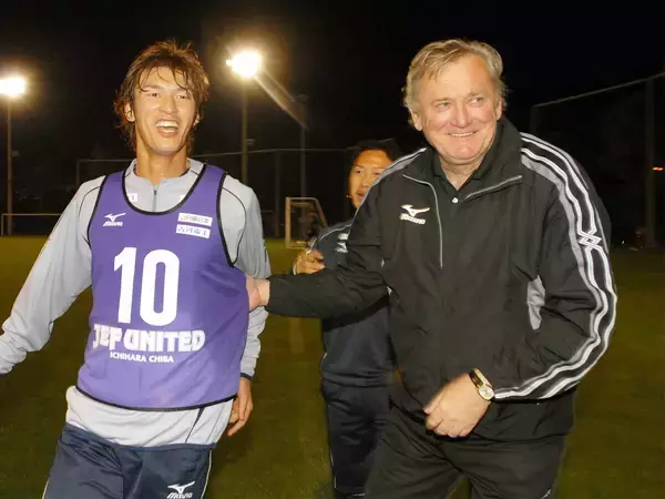 【Ｊリーグ】「オシムさんの面影を引きずり続けた」　巻誠一郎がジェフ千葉17年ぶりのJ1昇格で言いたかったこと