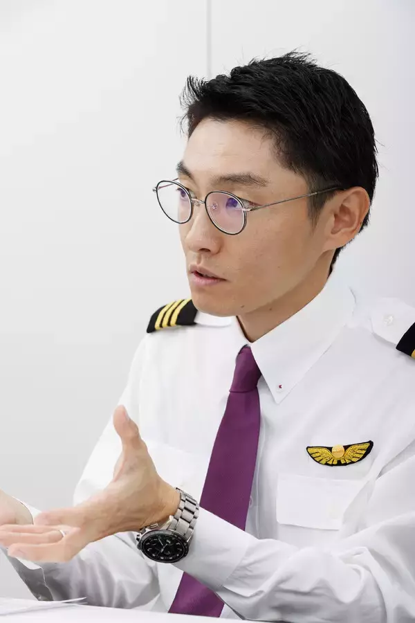 「父と兄は元F1ドライバー、国内トップレーサー・中嶋大祐が突然引退し航空機のパイロットに転身した理由」の画像