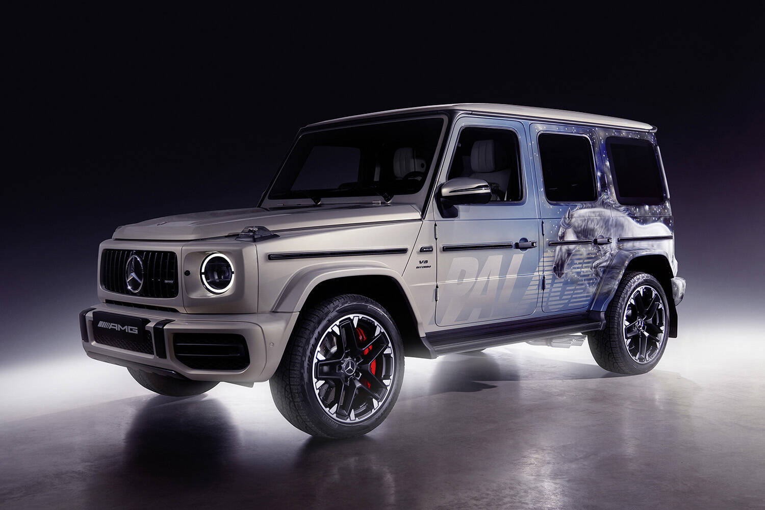 世界に１台の特別なG 63はオークションで4800万円から！　メルセデスAMG G63パレスエディションを発表