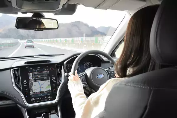 「【試乗】舗装路も雨も雪も安心して走れるってステキ！　スバル車で1000kmオーバーの雪国ドライブ旅へ行ってみた」の画像