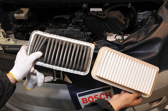 エンジンに入る空気をキレイにするエアクリーナー！　チューニングで人気の交換パーツだけどどんな効果がある？